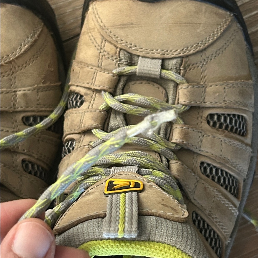 KEEN Women's Voyageur Hiking Shoes - Picture 8 of 8